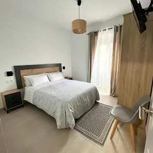 Apartment Puente A La Mezquita - Free Parking, Córdoba