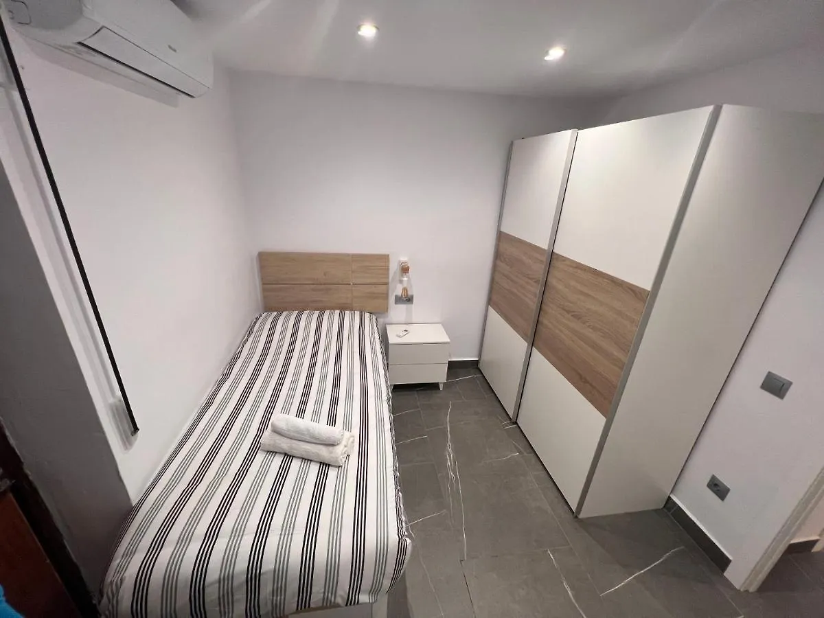 Apartamento espacioso de diseño a 3 min RENFE. Córdoba