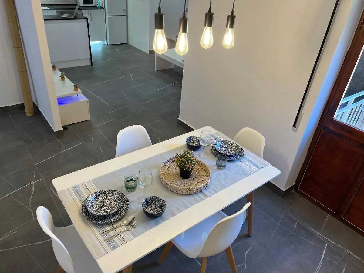 Apartamento Espacioso De Diseno A 3 Min Renfe. Cordoba Apartment