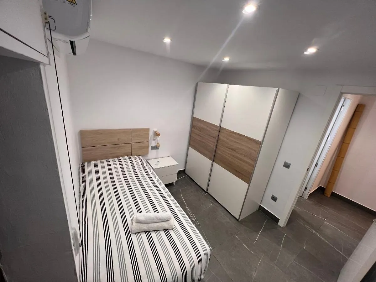 Apartamento Espacioso De Diseno A 3 Min Renfe. Cordoba